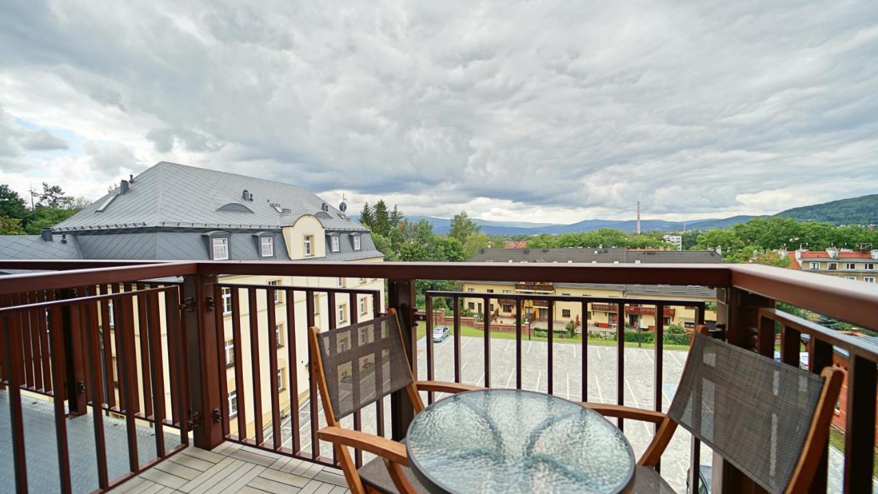 Apartamenty Everysky - Mickiewicza 30 Jelenia Gora Exterior photo